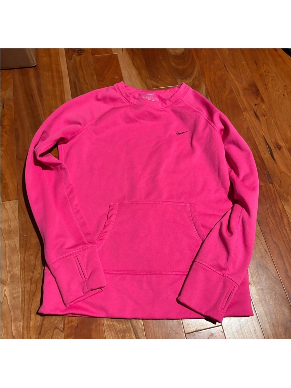 Nike Bright vibrant Pink Pullover Sweatshirt thermal fit pullover